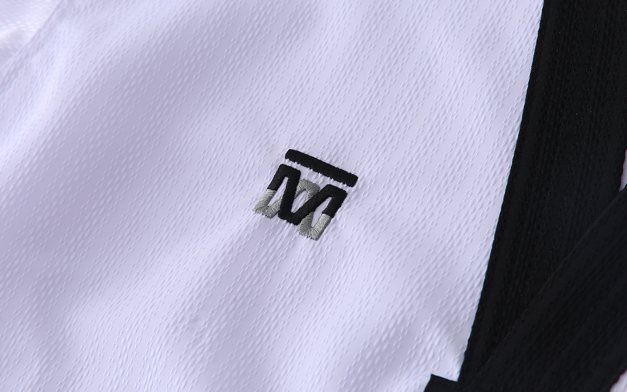 DOBOK-CUELLO-NEGRO-(MW-003)_06.jpg